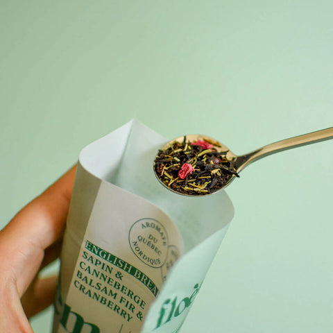 Loose Leaf English Breakfast Black Tea with Fir & Cranberry - 8 x 45g