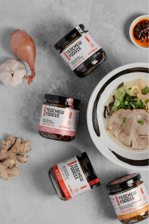 Huile croustillante épicée - 12 x 235ml